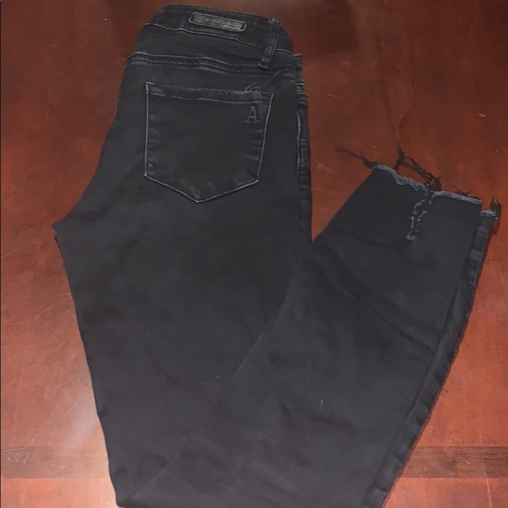 Articles of Society Distressed Black with Holes Women’s Jeans sz 24 EUC